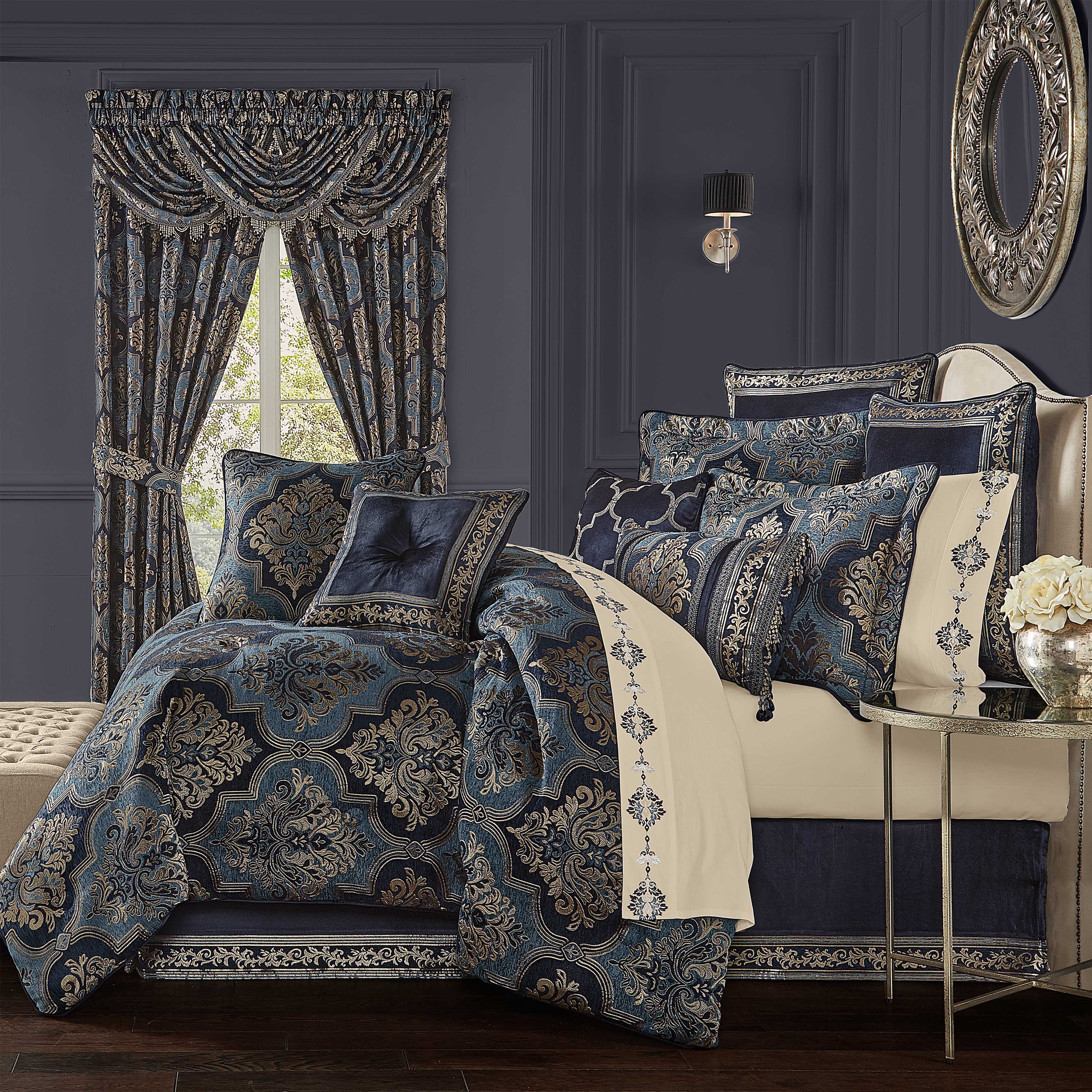 JQueenMiddleburyIndigo4-
