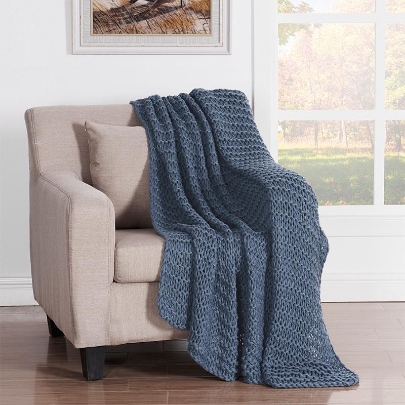 Blue chunky outlet knit throw