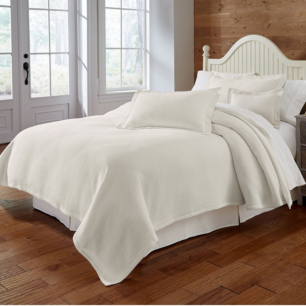 Blair Coverlet Coverlet By TL at home