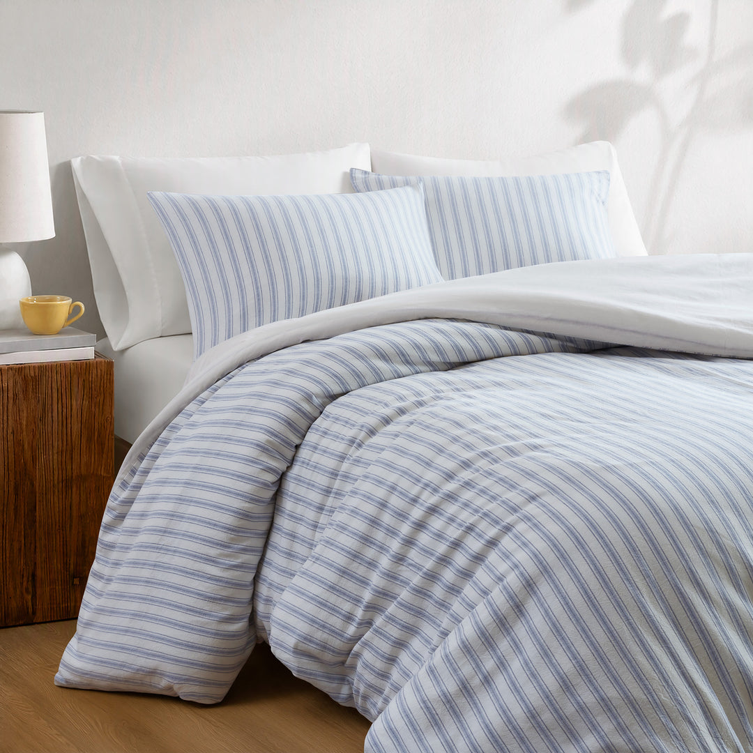 Etta 3 Piece Duvet Cover Set Duvet Covers By JLA HOME/Olliix (E &amp; E Co., Ltd)