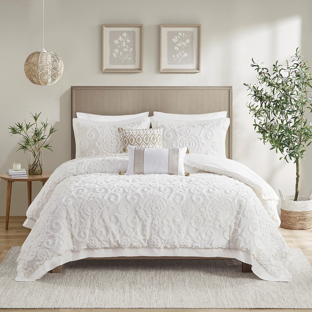 Valencia Ivory 3 Piece Comforter Set Comforter Sets By JLA HOME/Olliix (E &amp; E Co., Ltd)