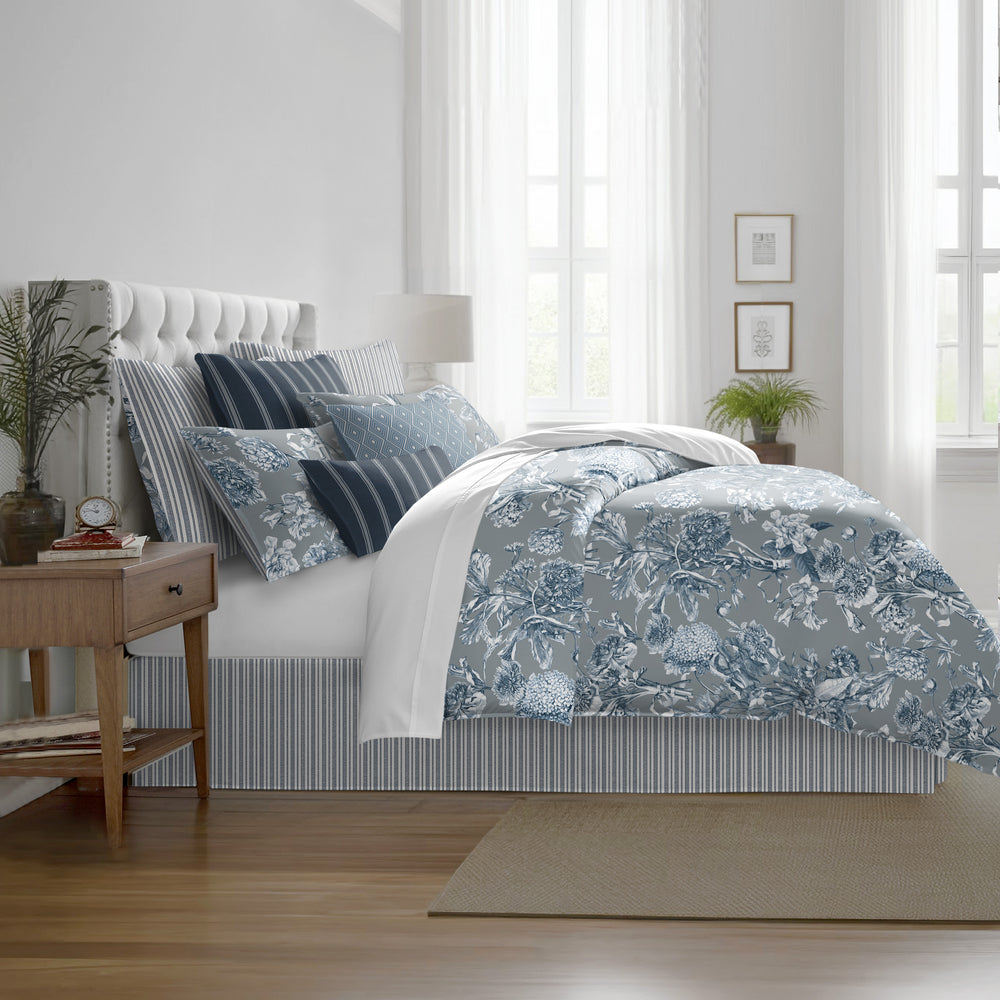 Alexandria Shadow 8 Piece Coverlet Set Coverlet By Colcha Linens