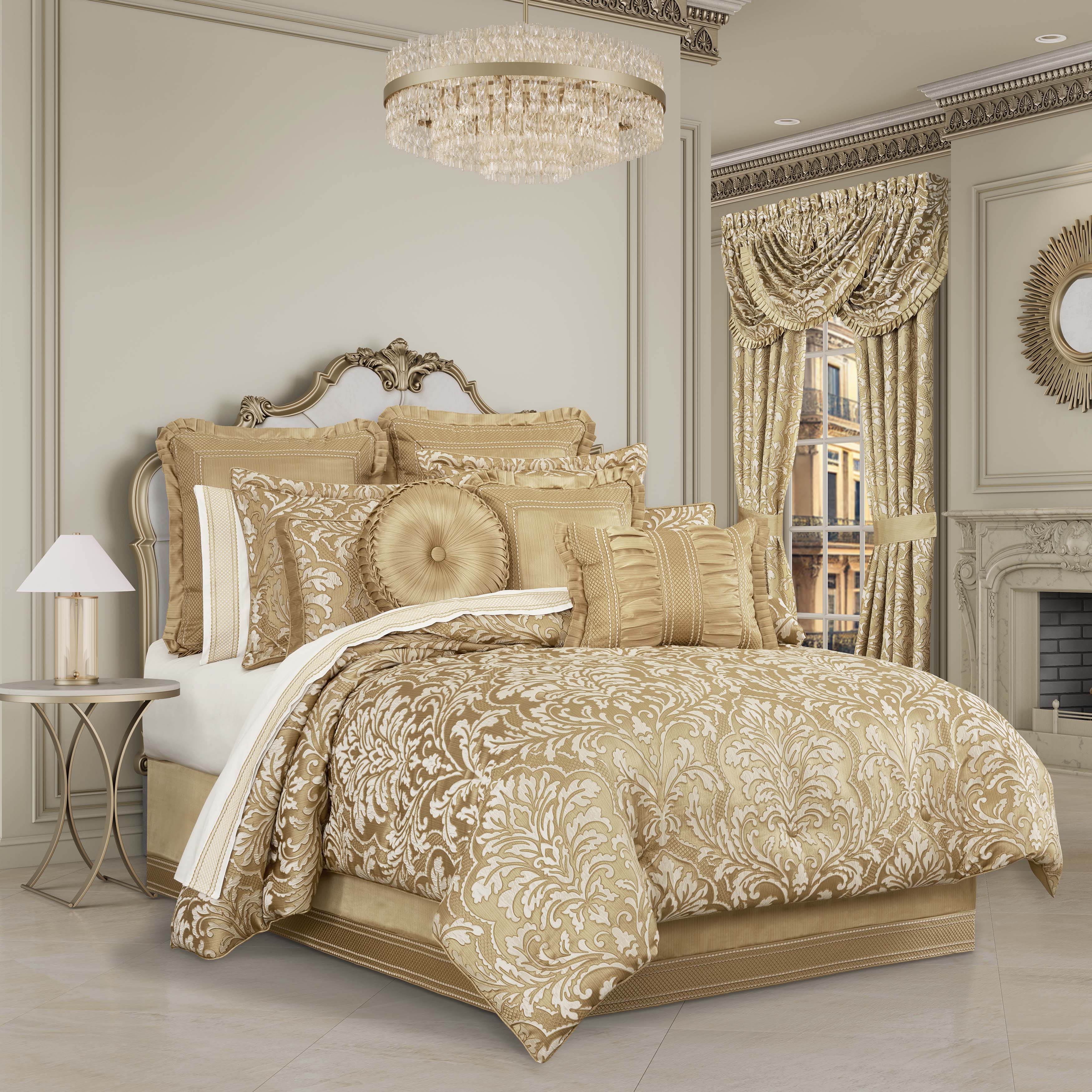 Audrey 4 hotsell Piece King Comforter Set by Rose Tree