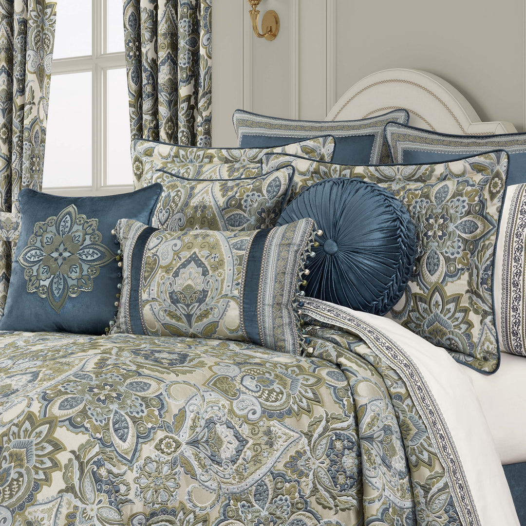 Avellino Spa 4 Piece Comforter Set Comforter Sets By J. Queen New York