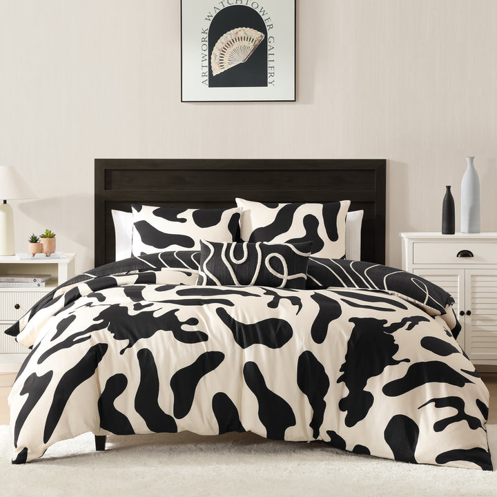 BebeTeen Ebony and Ivory Reversible Comforter Set Comforter Sets By Bebejan®