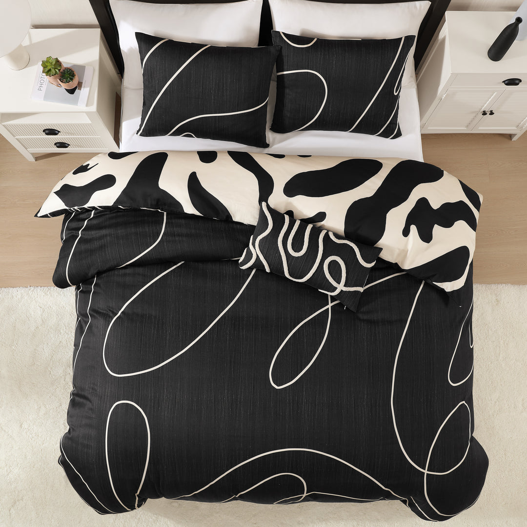 BebeTeen Ebony and Ivory Reversible Comforter Set Comforter Sets By Bebejan®