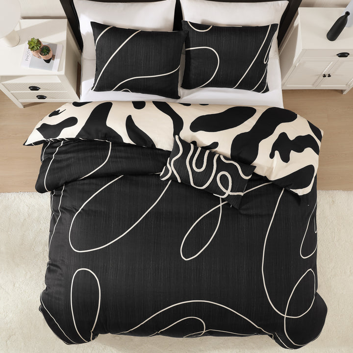 BebeTeen Ebony and Ivory Reversible Comforter Set Comforter Sets By Bebejan®