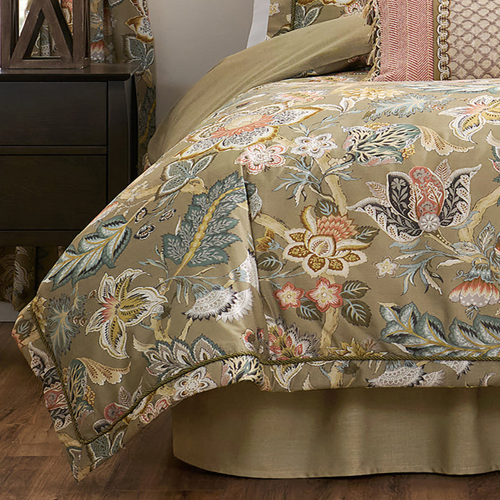 Belle Floral 4 Piece Comforter Set