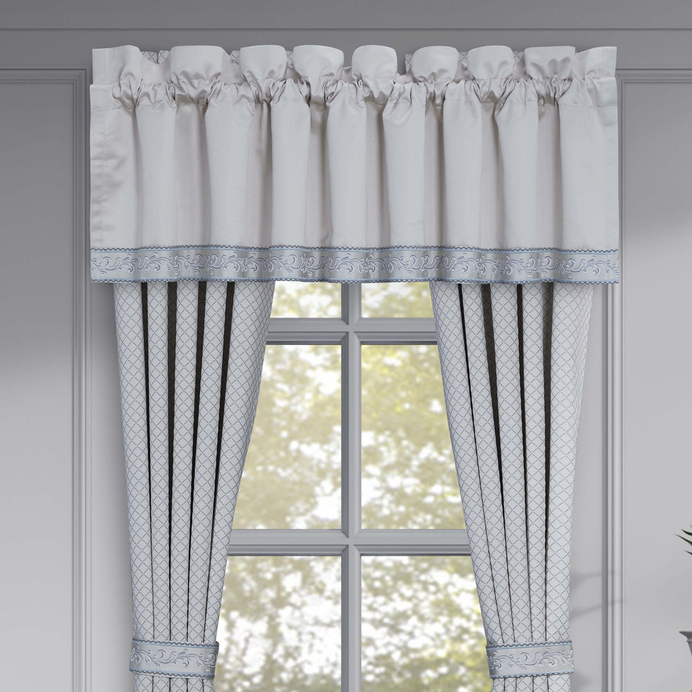 Boulevard Sterling Straight Window Valance Window Valances By J. Queen New York