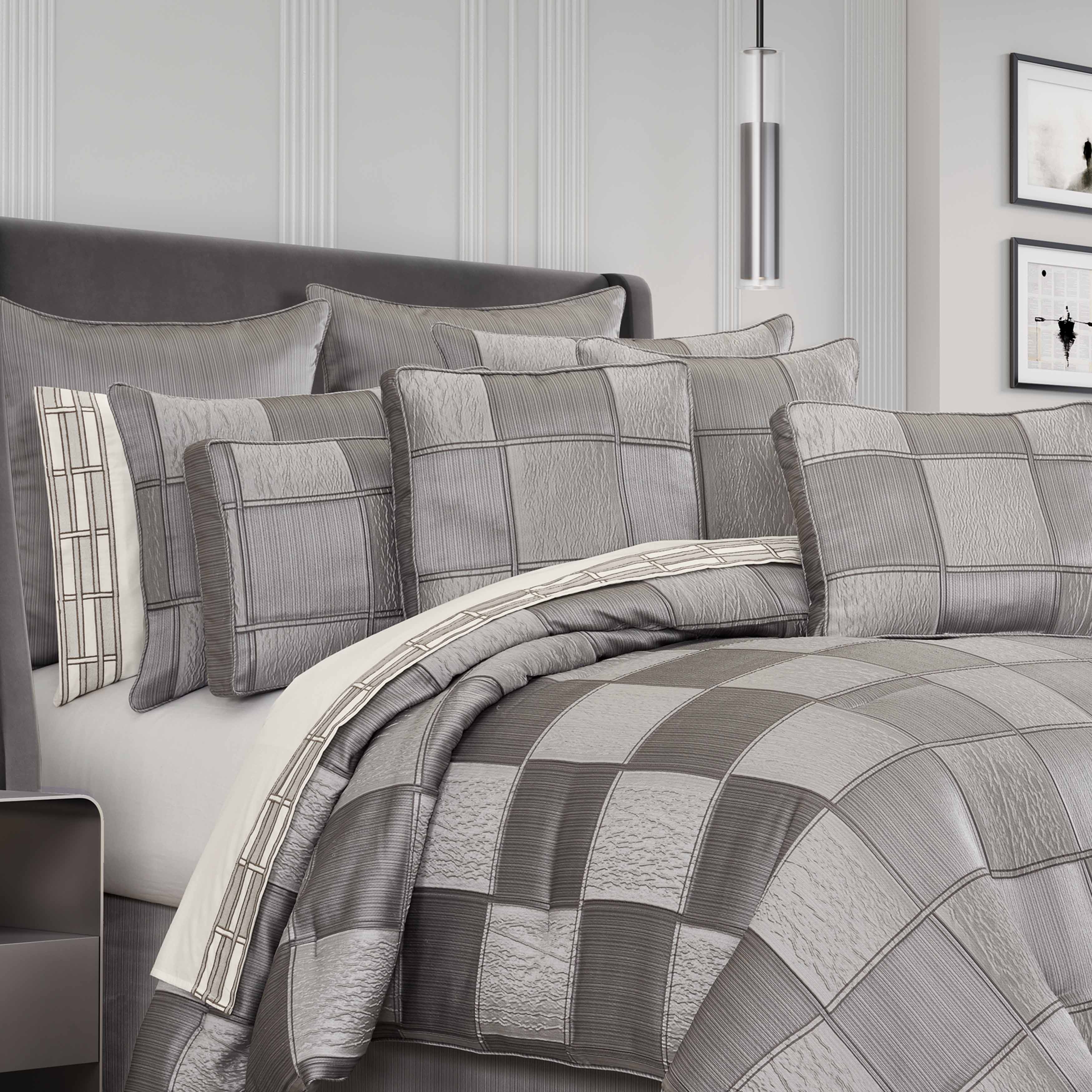 Queen King Size Luxury Comforter Sets 2024 Latest Bedding Page 3   BrandoCharcoal4PieceComforterSet 2 