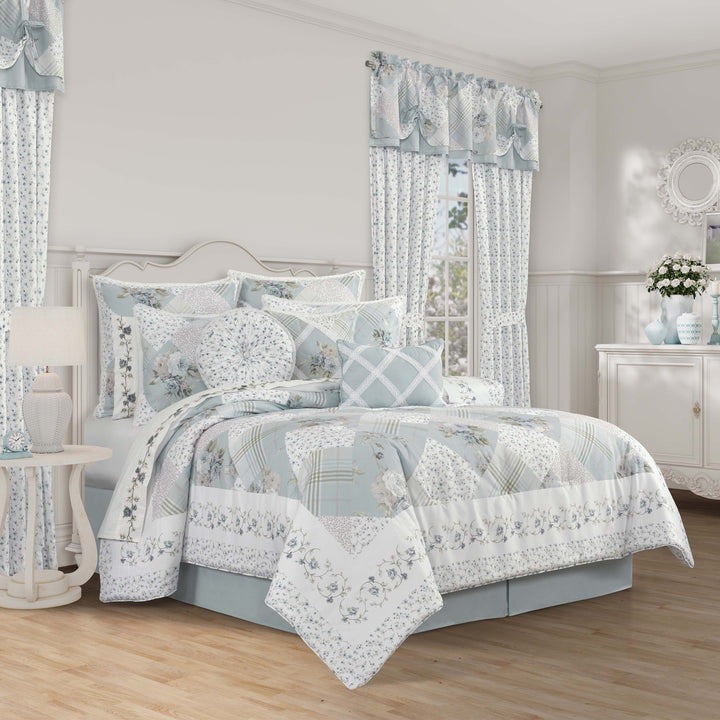 Fiesta Nights Comforter Set Comforter Sets By J. Queen New York