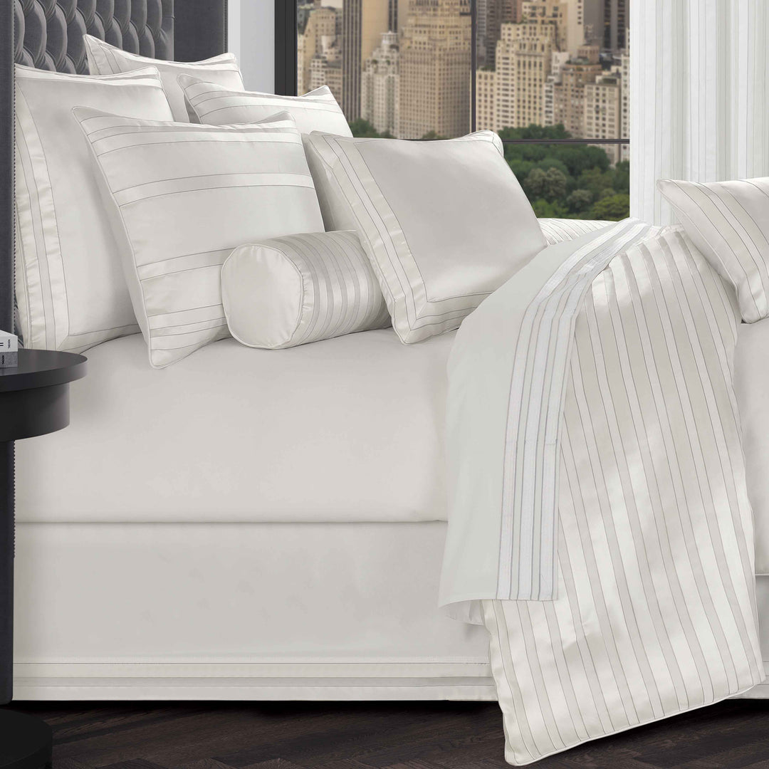 Calvari Platinum 4 Piece Comforter Set in Queen- Final Sale Comforter Sets By US Office - Latest Bedding