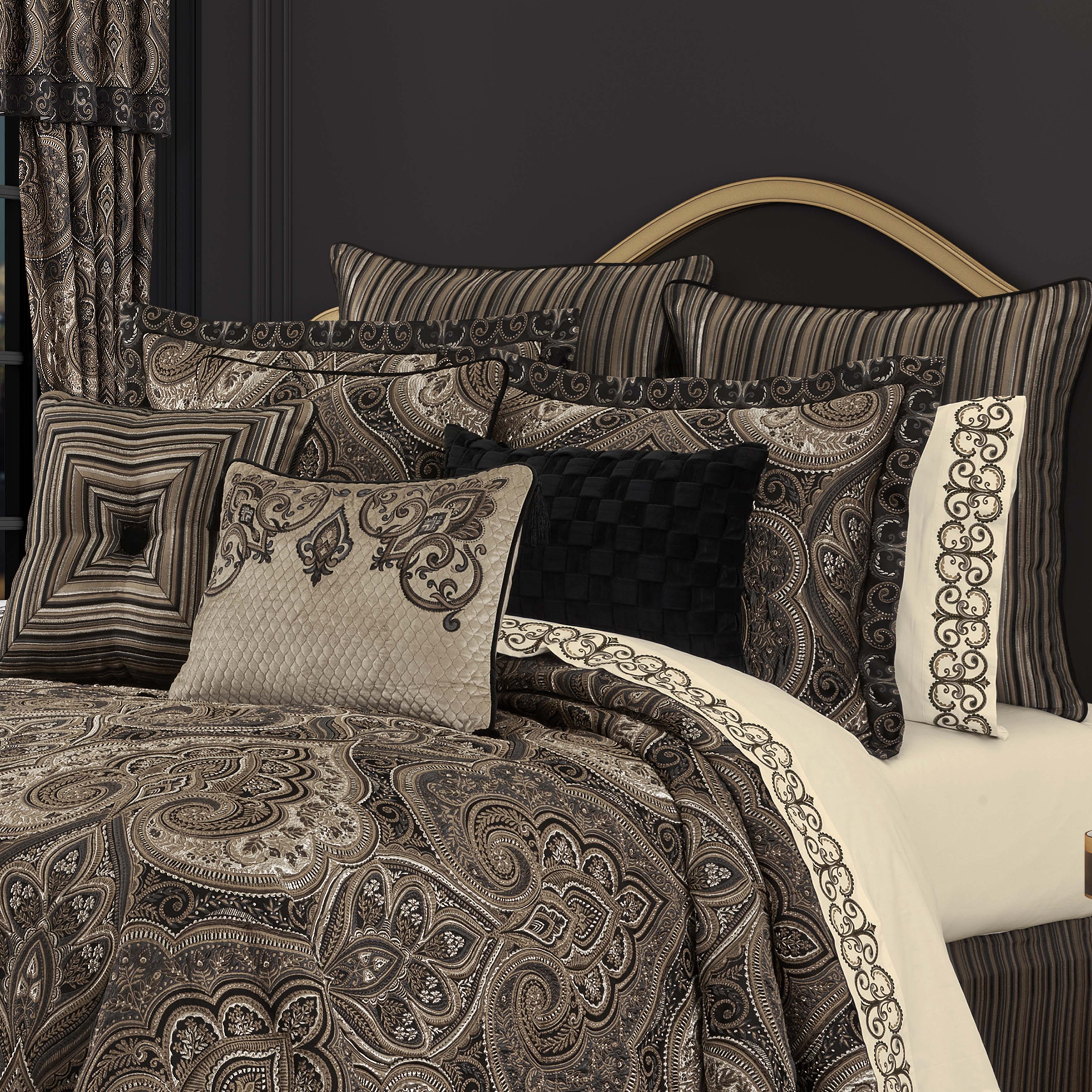 Cipriana Bronze 4 Piece Comforter Set