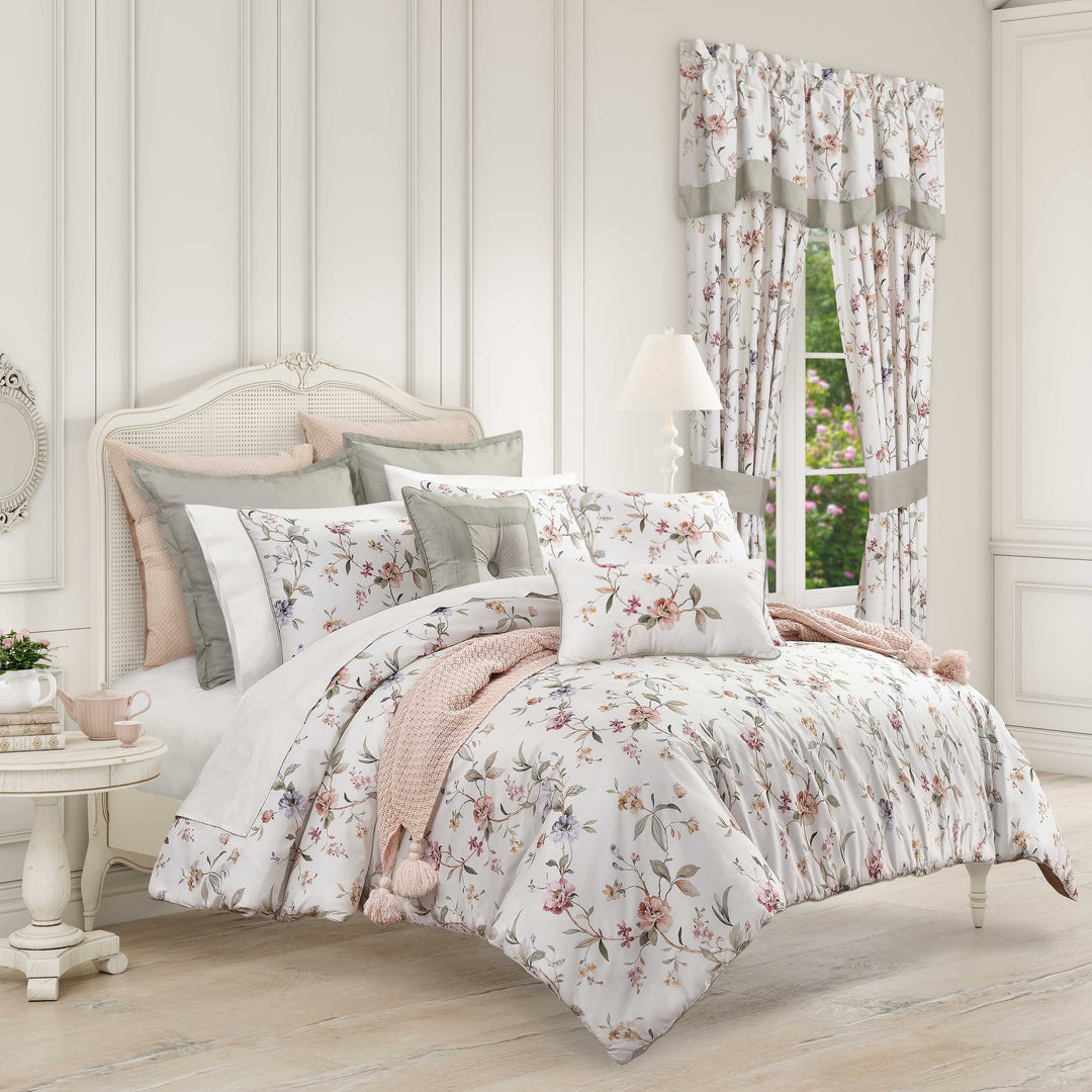 Clarice Ivory 3 Piece Comforter Set Comforter Sets By J. Queen New York