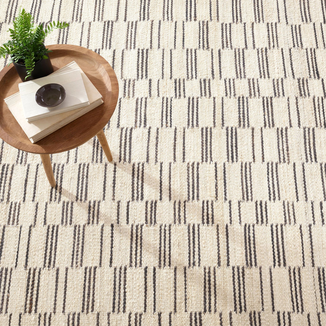Leni Oatmeal Handwoven Jute Rug Rug By Annie Selke
