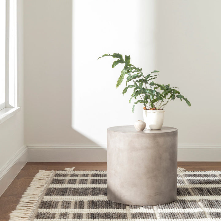 Tory Grey/Ivory Hand Knotted Wool Rug Rug By Annie Selke