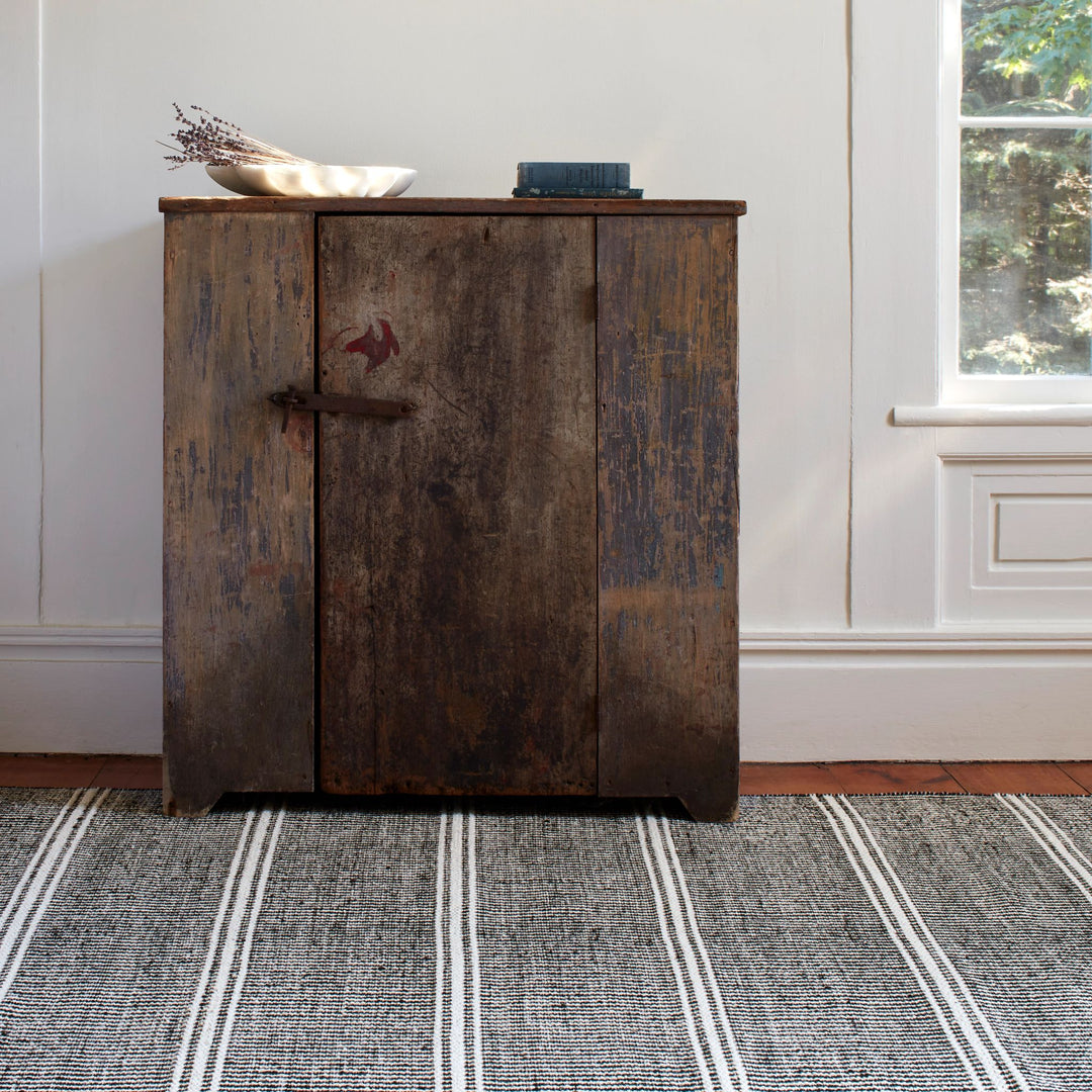 Malta Black/Ivory Handwoven Wool Rug Rug By Annie Selke