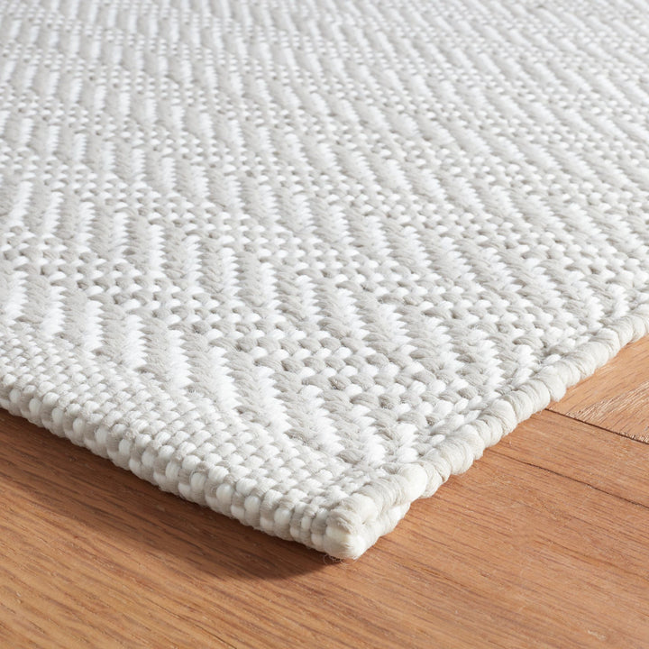 Herringbone Pearl Grey/White Handwoven Indoor/Outdoor Rug Rug By Annie Selke