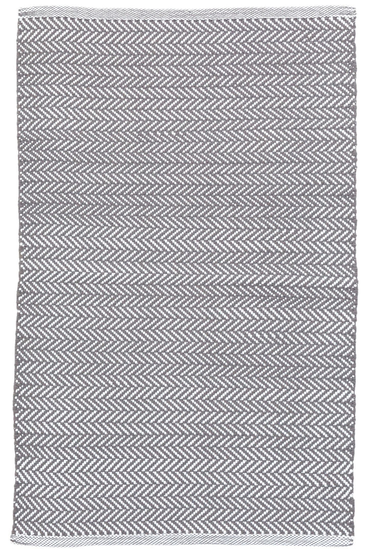 Herringbone Shale/White Handwoven Indoor/Outdoor Rug Rug By Annie Selke