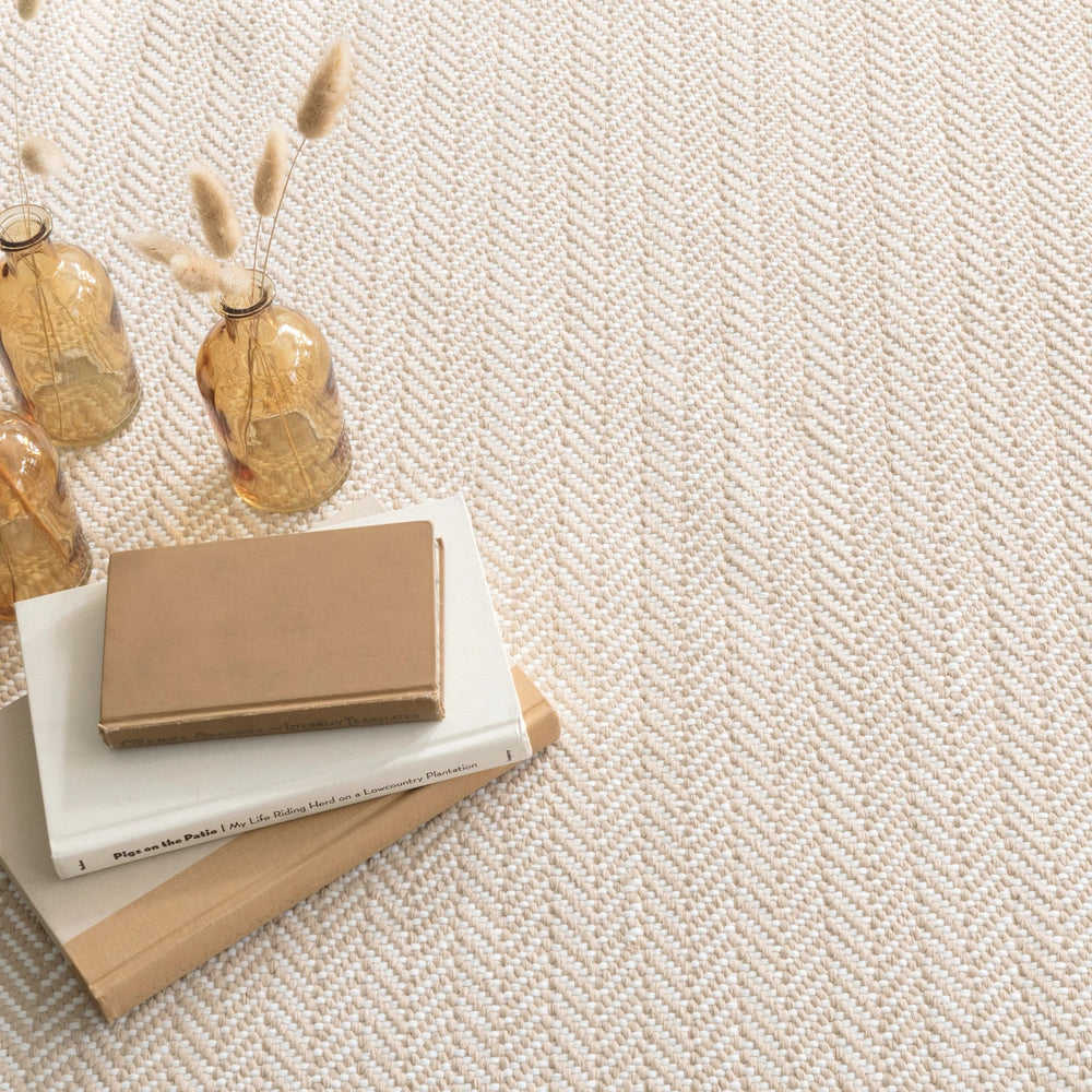 Herringbone Linen/White Handwoven Indoor/Outdoor Rug Rug By Annie Selke