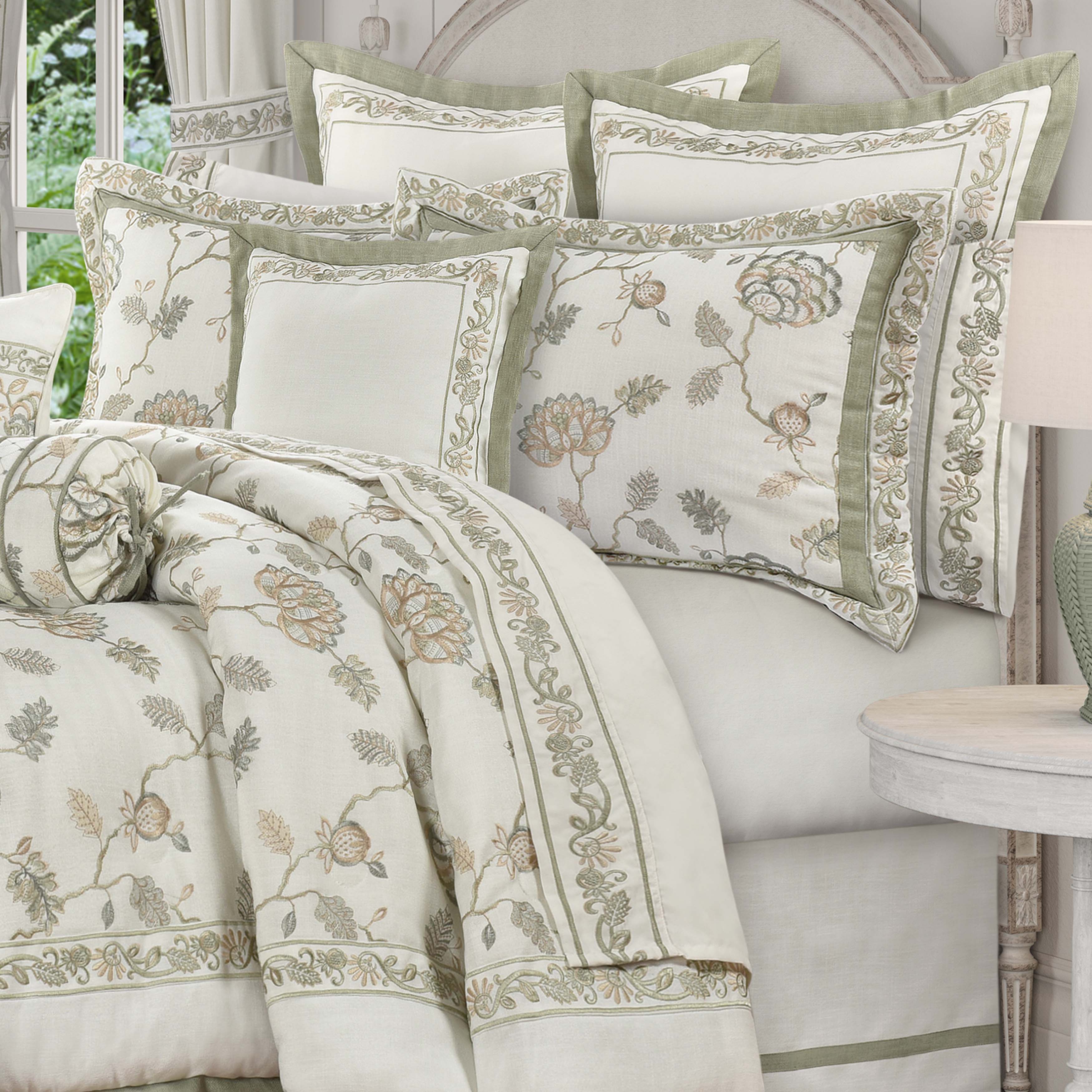 Fairview Sage 4 Piece Comforter Set