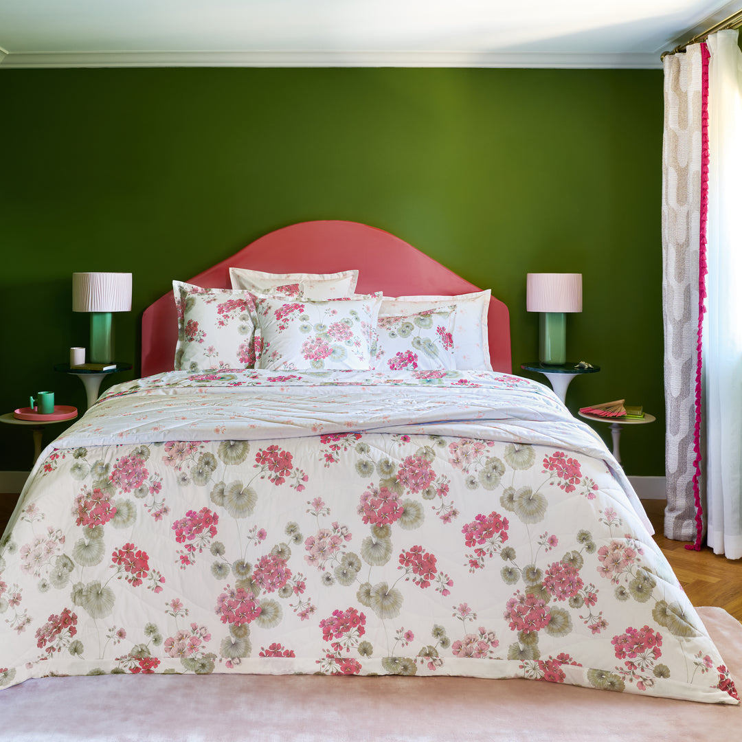 Flânerie Coverlet Coverlet By Anne de Solène