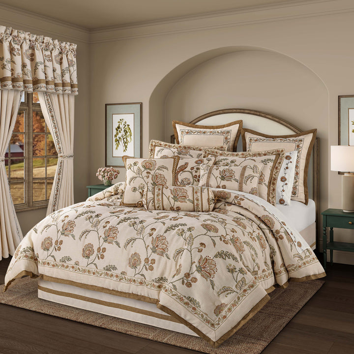 Garden Grove Apricot 4 Piece Comforter Set Comforter Sets By J. Queen New York