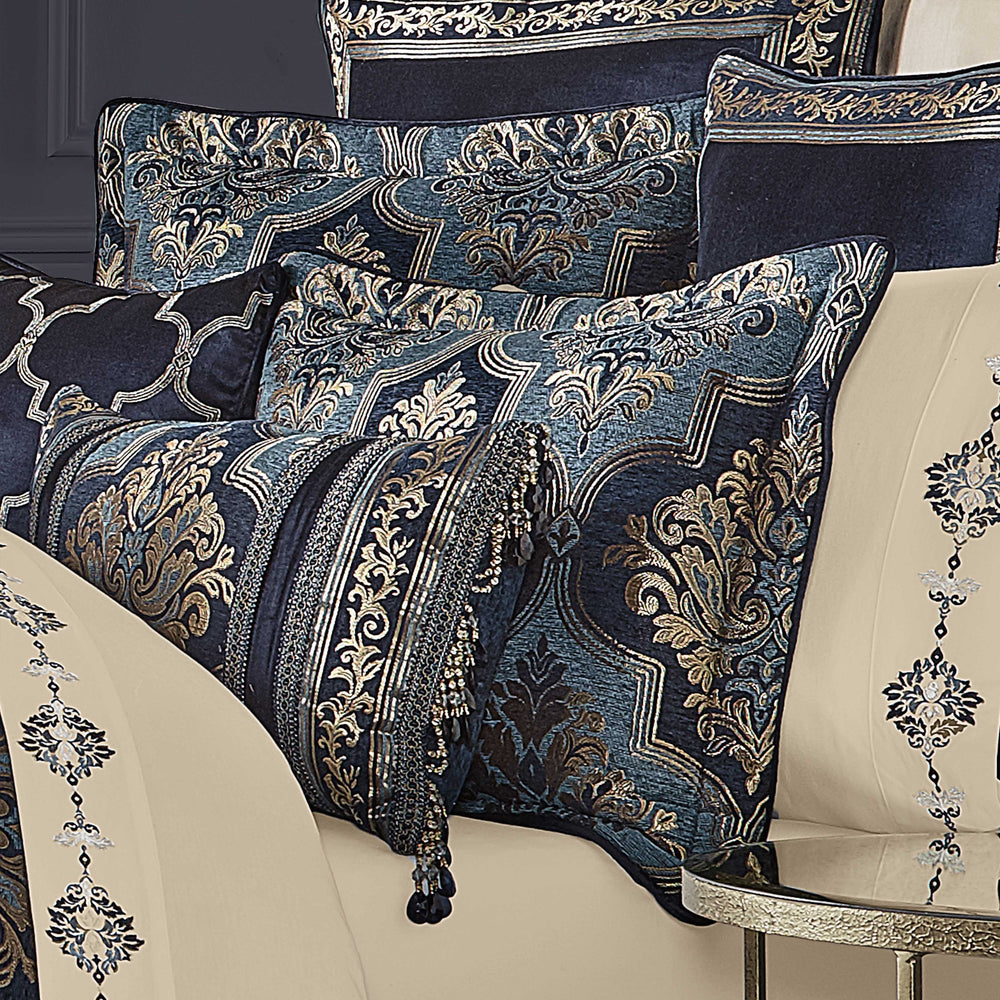 Middlebury Indigo 4-Piece Comforter Set By J Queen Comforter Sets By J. Queen New York