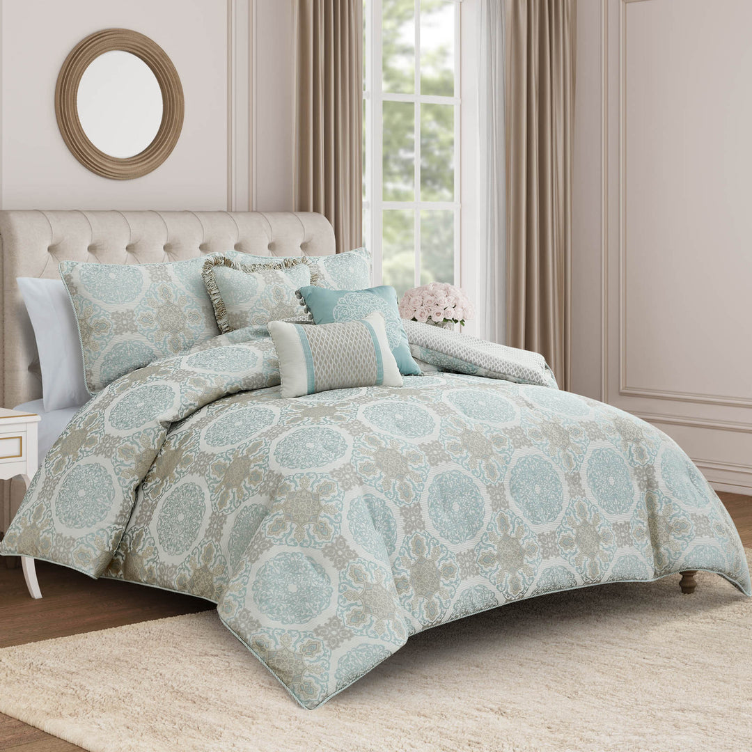 Jonet Cream/Aqua 3 Piece Comforter Set Comforter Sets By Waterford
