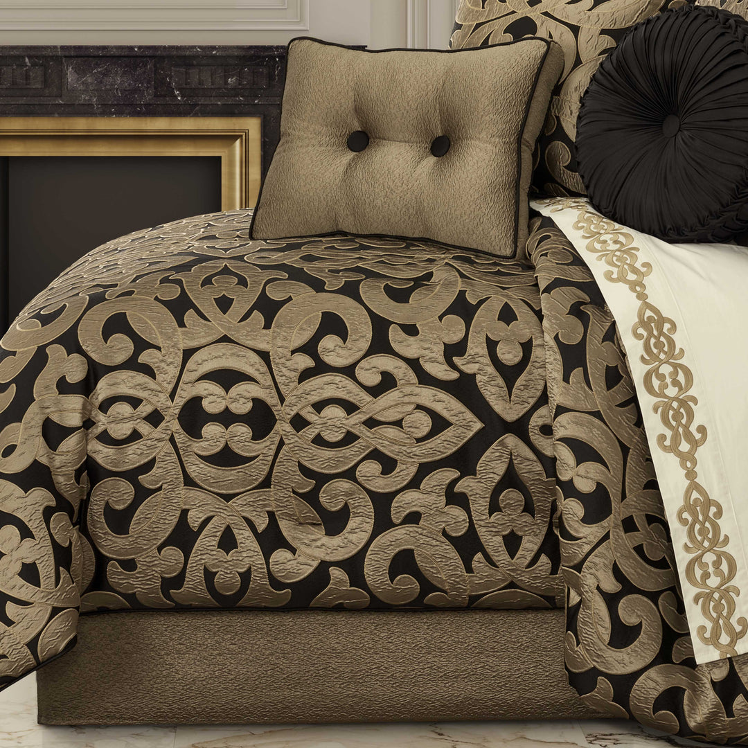 LaBoheme Onyx 4 Piece Comforter Set Comforter Sets By J. Queen New York