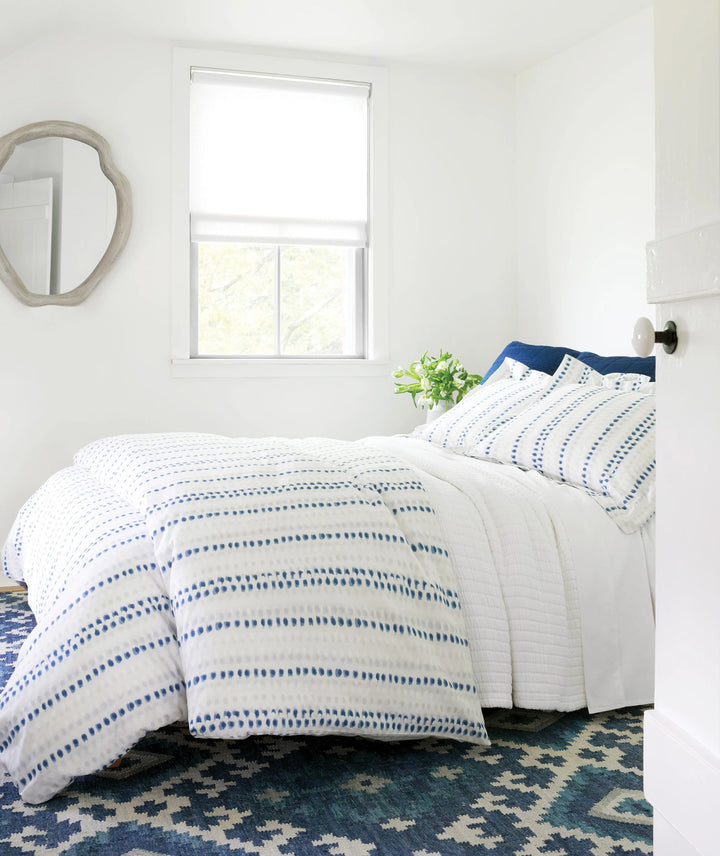 Marmara Kilim Handwoven Cotton Rug Rug By Annie Selke