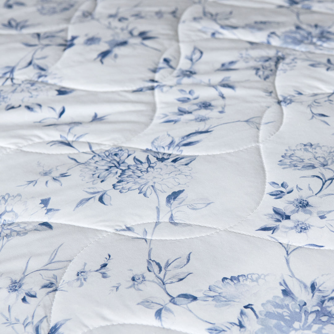 Malacca Blue on White Coverlet Coverlet By Anne de Solène