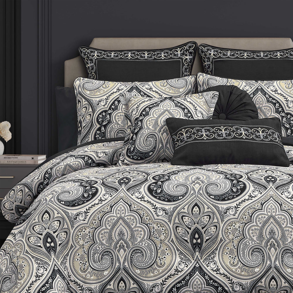 Messina Black 3 Piece Comforter Set Comforter Sets By J. Queen New York