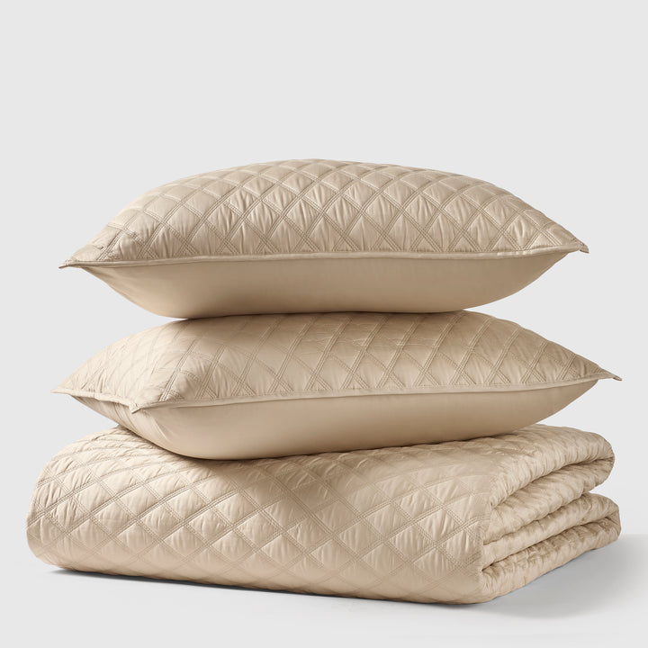 Premier Sateen 3 Piece Quilt Set Quilt Sets By J. Queen New York