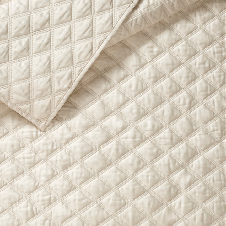 Premier Sateen 3 Piece Quilt Set Quilt Sets By J. Queen New York