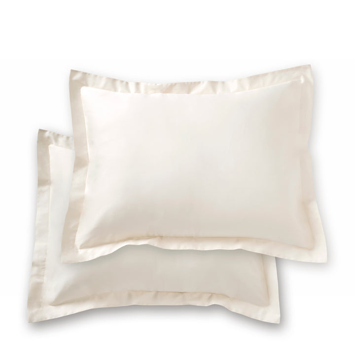 Premier Sateen 3 Piece Duvet Cover Set Duvet Covers By J. Queen New York