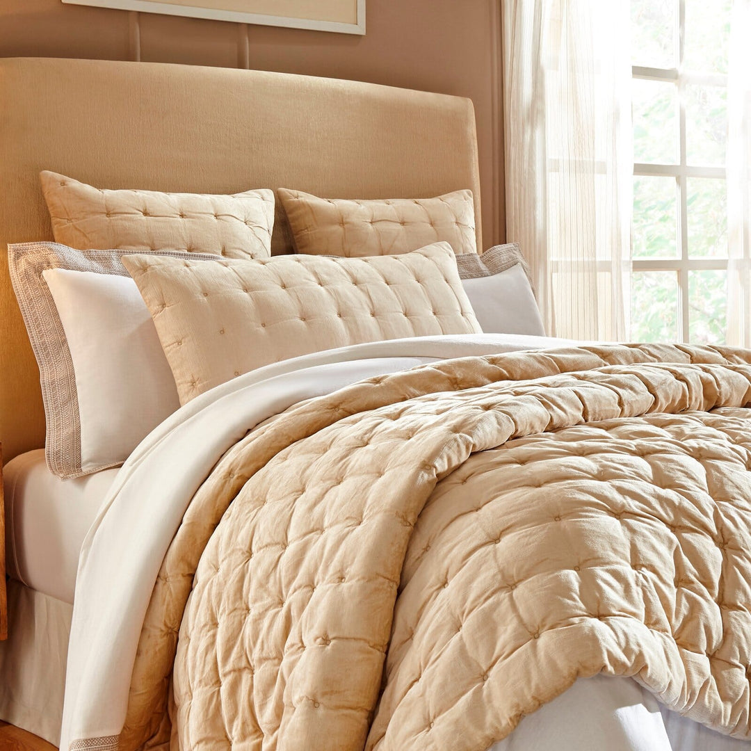 Bailey Tufted Velvet Quilt Quilt Sets By Orchids Lux Home