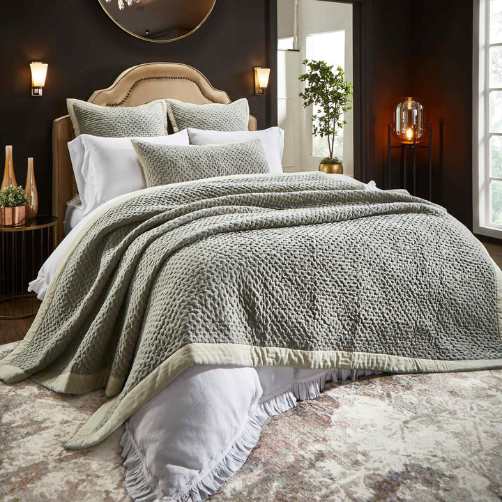 Maui Cross Stitch Velvet Quilt Quilt Sets By Orchids Lux Home