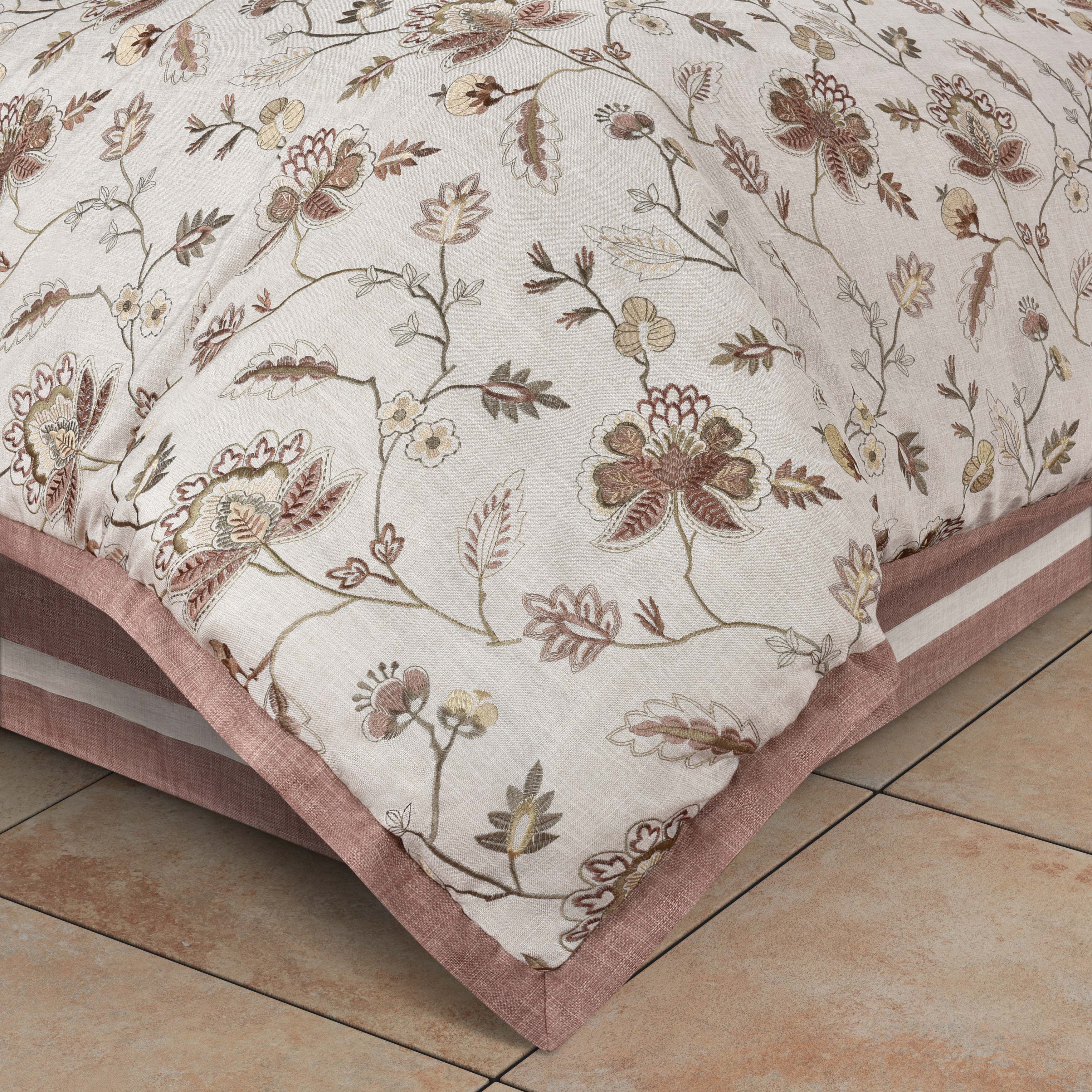 Santa Rosa Linen 4 Piece Comforter Set