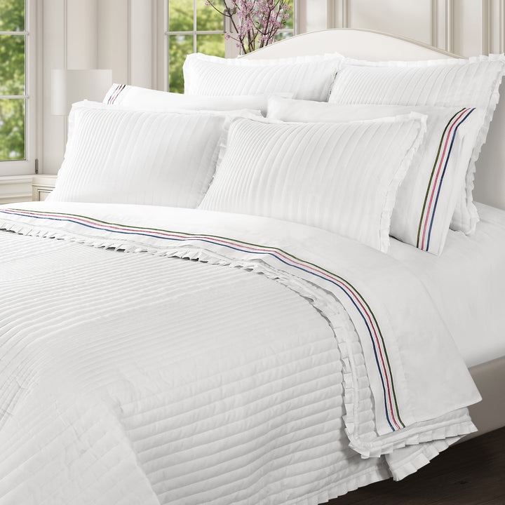 Savannah White 3 Piece Quilt Set