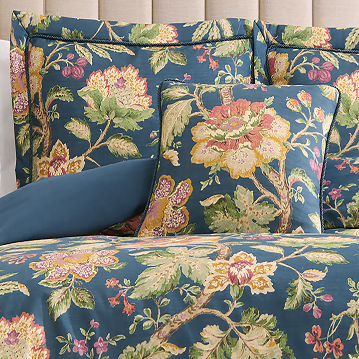 Secret Garden Floral 4 Piece Comforter Set