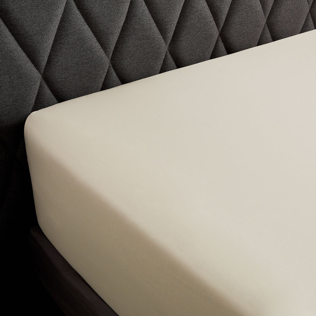 Sillage Fitted Sheet Fitted Sheet By Anne de Solène