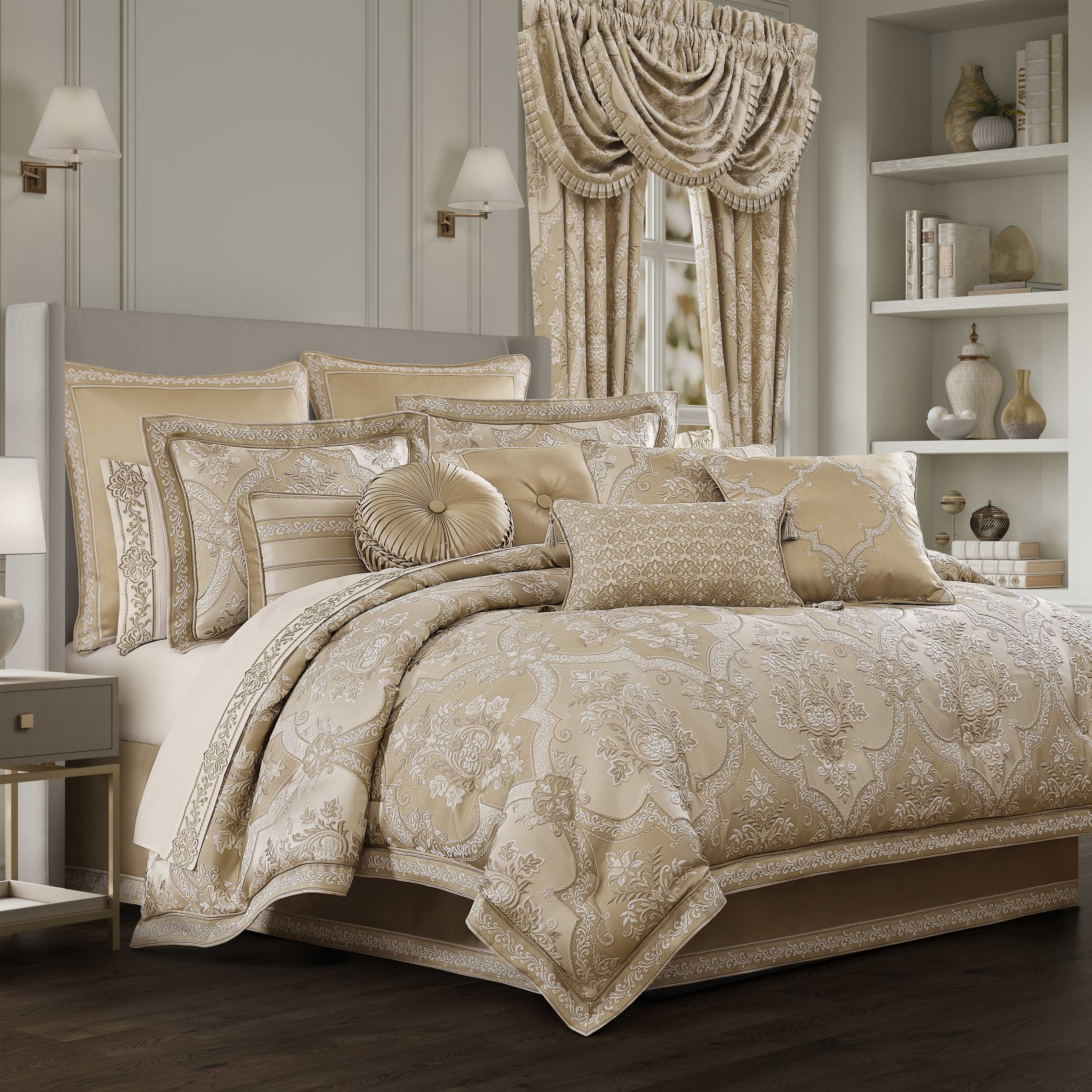 Glossy deals Gold Queen Comforter Set