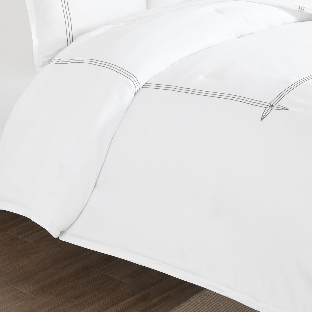 Sylph White/Gray 3 Piece Comforter Set Comforter Sets By Waterford