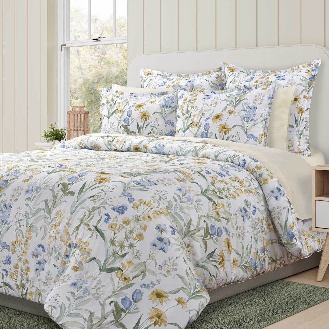 Tallulah Blue 3 Piece Comforter Set Comforter Sets By J. Queen New York