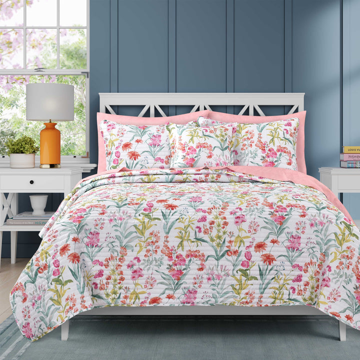 Tallulah Pink 3 Piece Quilt Set Quilt Sets By J. Queen New York