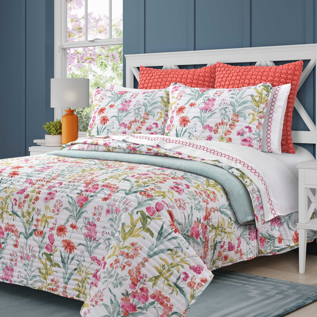 Tallulah Pink 3 Piece Quilt Set Quilt Sets By J. Queen New York