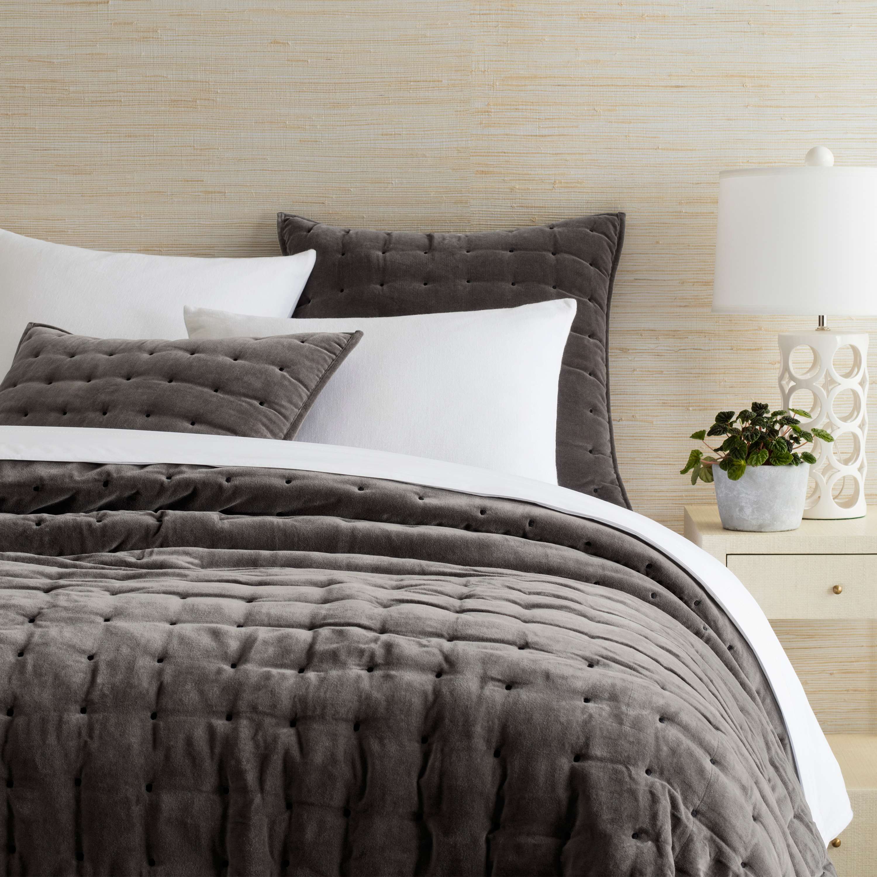 Vienna Velvet Quilt - Thumbnail 3