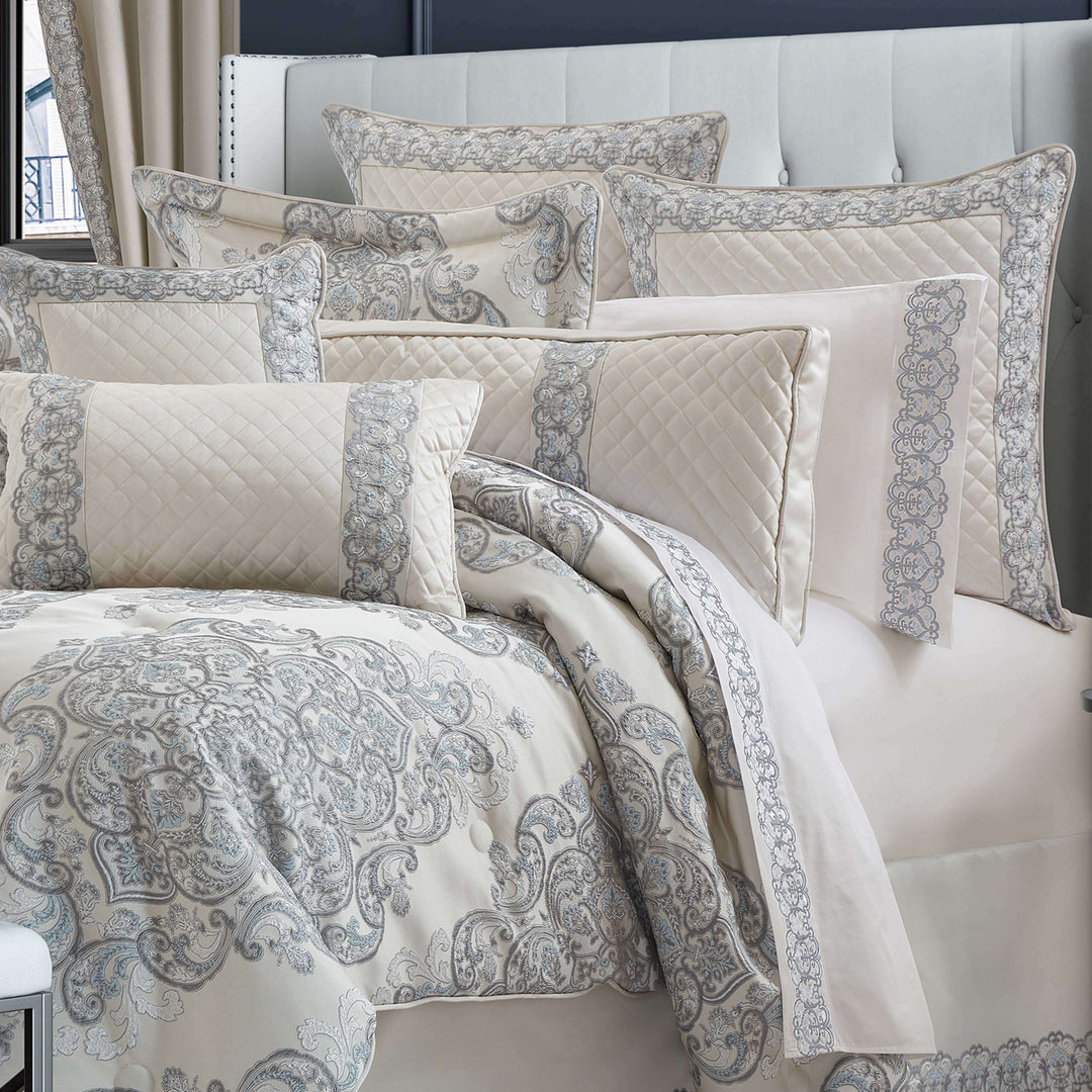 Catch of The Day Comforter 88 x 88 (Queen)
