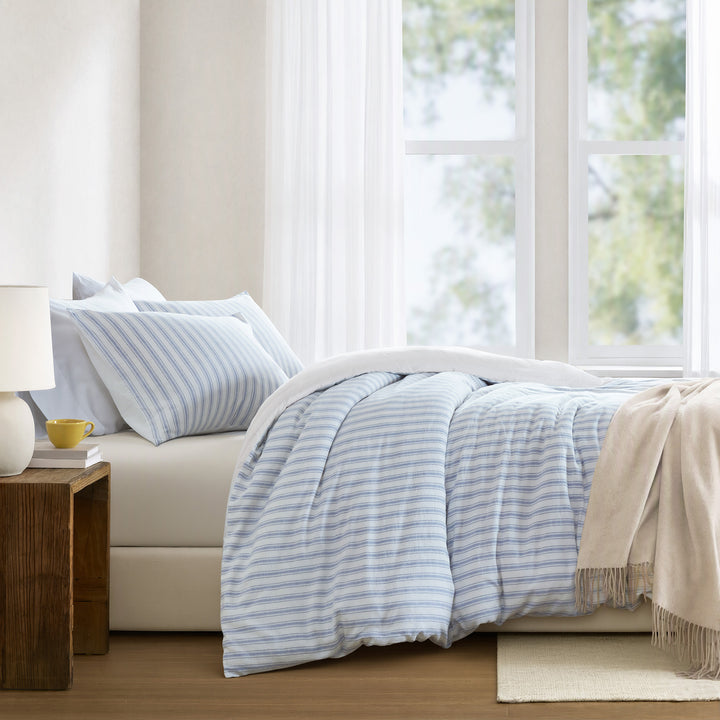 Etta 3 Piece Duvet Cover Set Duvet Covers By JLA HOME/Olliix (E &amp; E Co., Ltd)